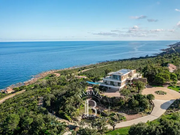 Favone, Villa, Vue mer panoramique, 7 chambres, proche plage, pi