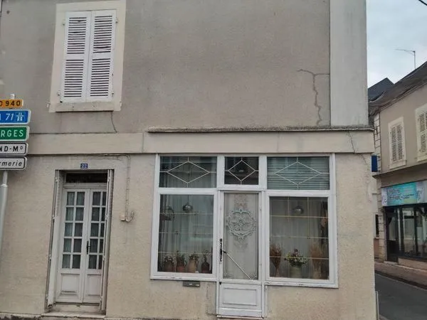 Immeuble 9 pièces 157 m²