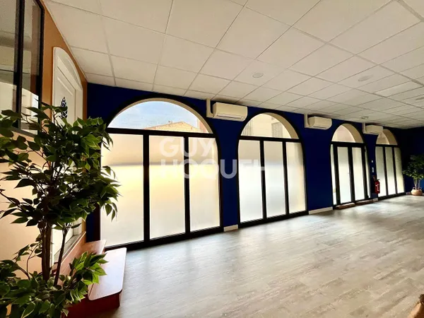 Local commercial Agen 110 m2