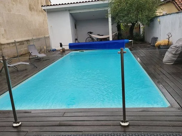 Maison 10 pièces 144 m²