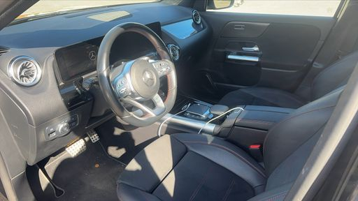 Mercedes Classe GLA 200 d 150 8G-DCT - AMG Line – 2022 – 89814 km – Diesel – Boîte Automatique — photo 21