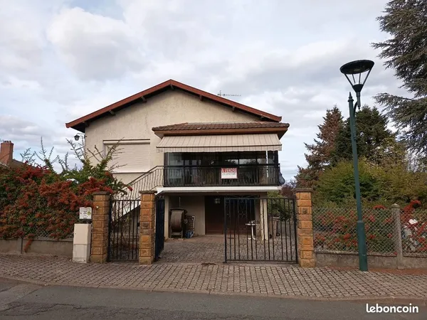 Maison individuelle Gleize libre d'occupation belle situation