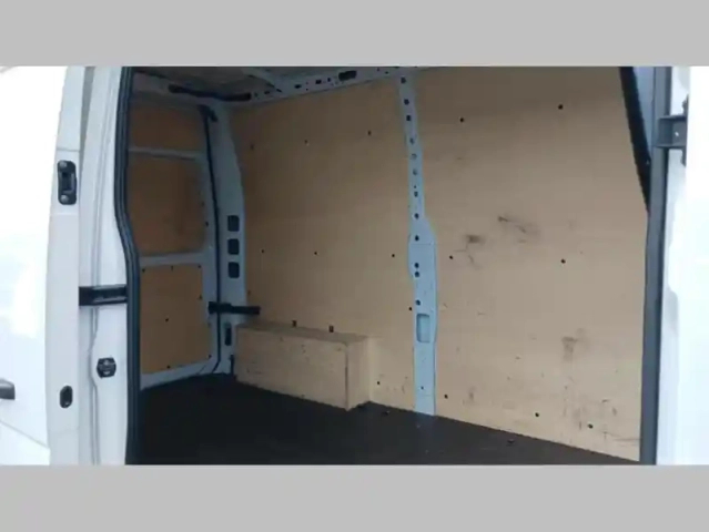 Renault Master fourgon fgn trac f3500 l2h2 blue dci 135 confort — photo 12