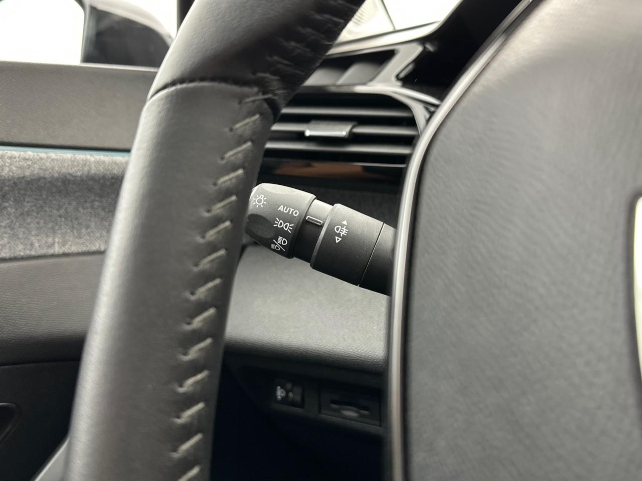 Peugeot 308 puretech 130ch s&s bvm6 allure — photo 19