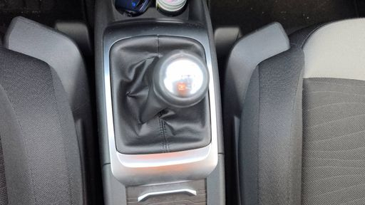Citroen C4 Picasso 1.2 PureTech 130 - Feel – 2016 – 107119 km – Essence – Boîte Manuelle — photo 5