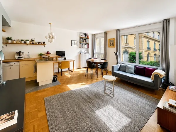 Vends appartement sur verdure