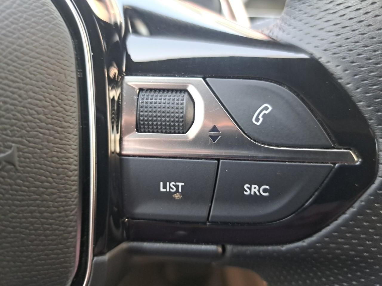 Peugeot 3008 hybrid 225 e-eat8 gt — photo 21
