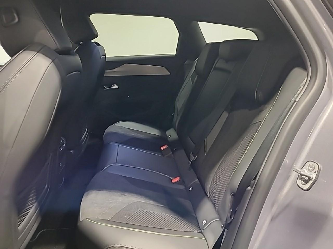 Peugeot 308 sw hybrid 136 e-dcs6 gt — photo 13