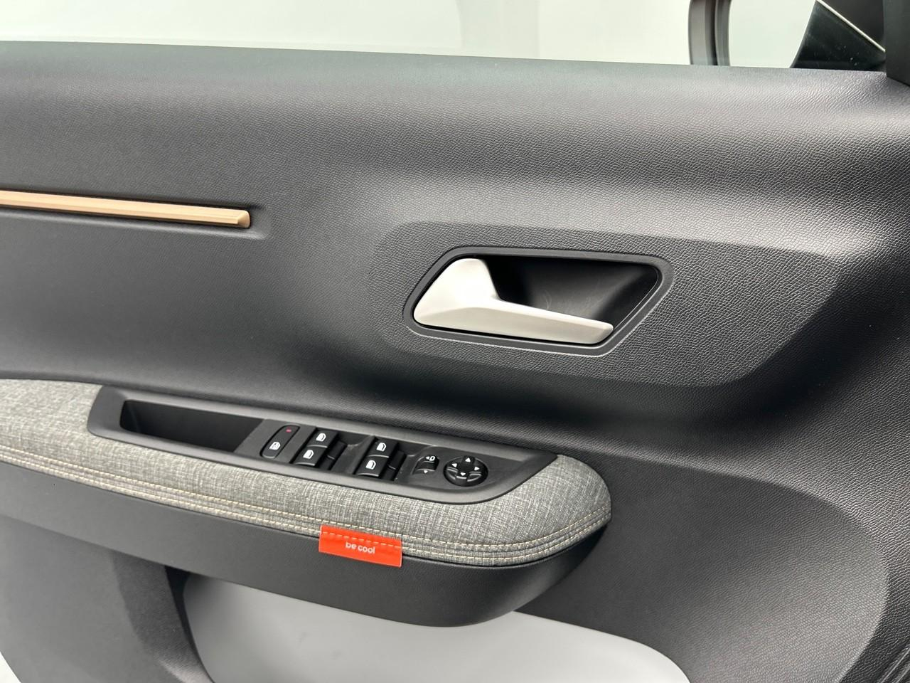 Citroën C3 Aircross hybride 145 ch aut plus — photo 31