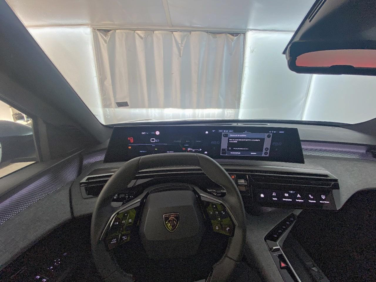 Peugeot 3008 hybrid 145 e-dcs6 gt — photo 12