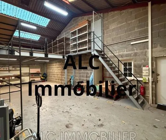 Local commercial 100 m² Alençon