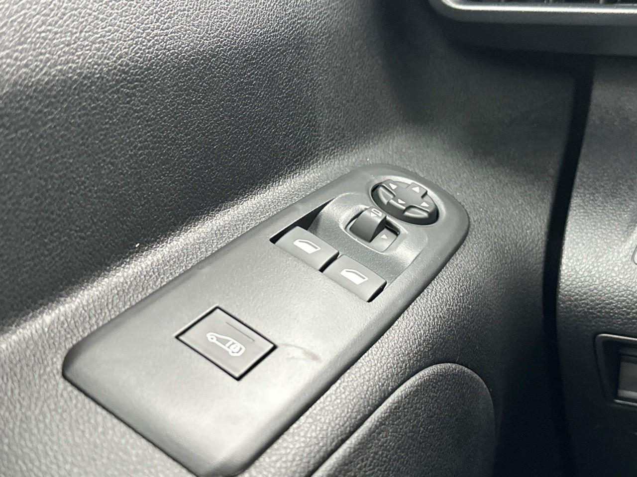 Citroën Berlingo van m diesel 100 ch manuelle — photo 16