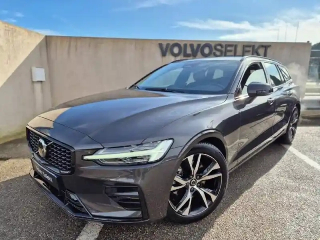 Volvo V60 b4 197ch plus style dark dct 7