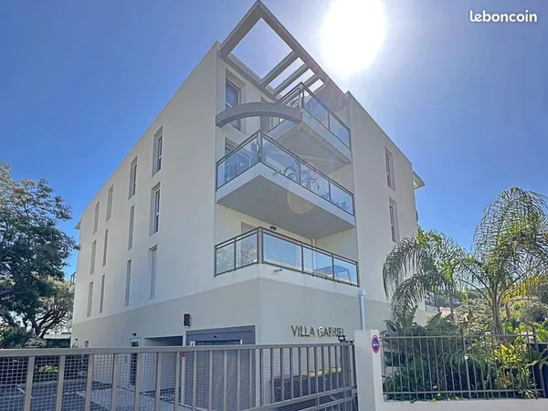 Antibes | 4 pièces neuf 114m2 | Duplex