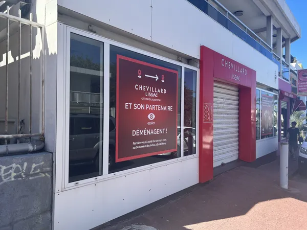 LOCAL COMMERCIAL SAINT PIERRE 100M2