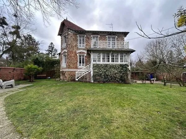 Maison 7 pièces 130 m²