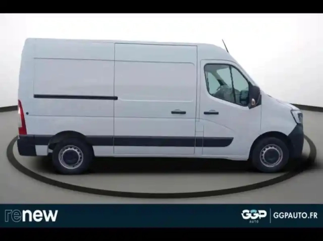 Renault Master fg f3300 l2h2 2.3 blue dci 135ch confort euro6e — photo 22