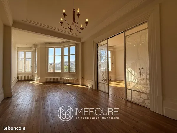 Appartement 5 pièces 120 m²