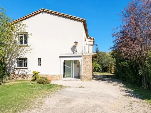 Maison 6 pièces 160 m²