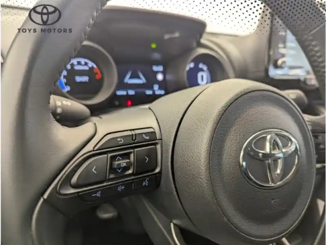 Toyota Yaris 120 vvt-i design — photo 13