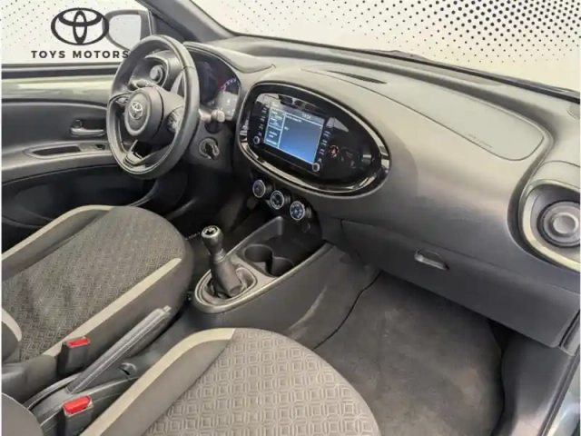 Toyota Aygo 1.0 vvt-i 72 design — photo 9