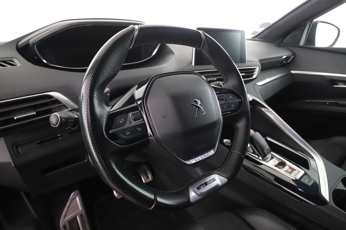 Peugeot 5008 1.6 PureTech GT Line EAT8 — photo 10