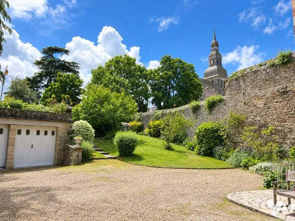 Maison 8 pièces 163 m²