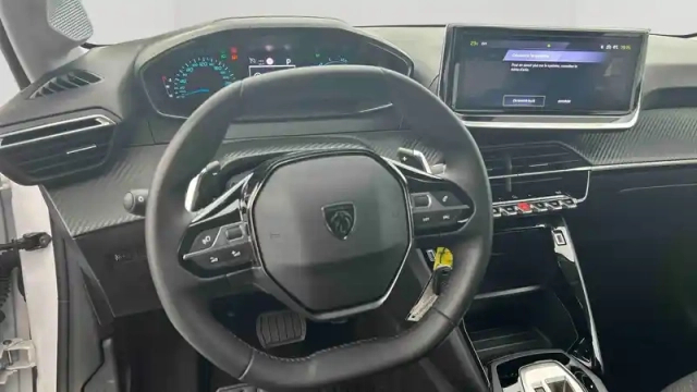 Peugeot 208 hybrid 110 ch e-dcs6 — photo 12