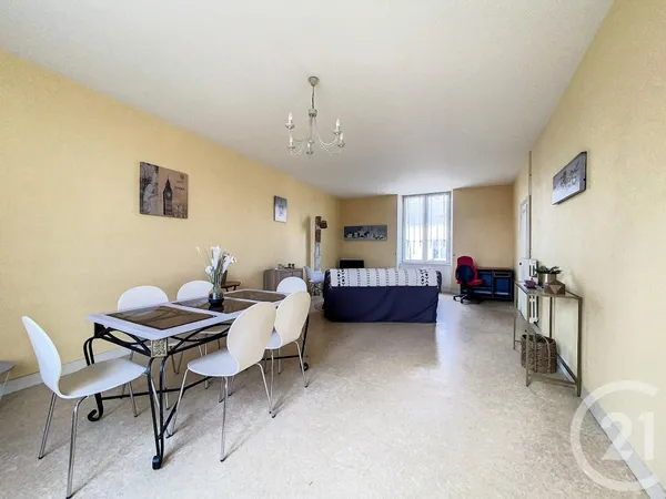 Appartement 2 pièces 72 m²