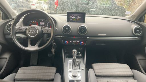 Audi A3 Limousine 40 TFSI 190 Quattro S-Tronic 7 - S Line – 2019 – 111247 km – Essence – Boîte Automatique — photo 20