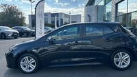 Toyota Corolla 122h Dynamic Business + Programme Beyond Zero Academy MY22 — photo 8