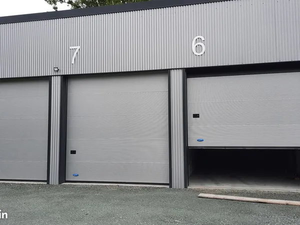 Box / garage 32m²