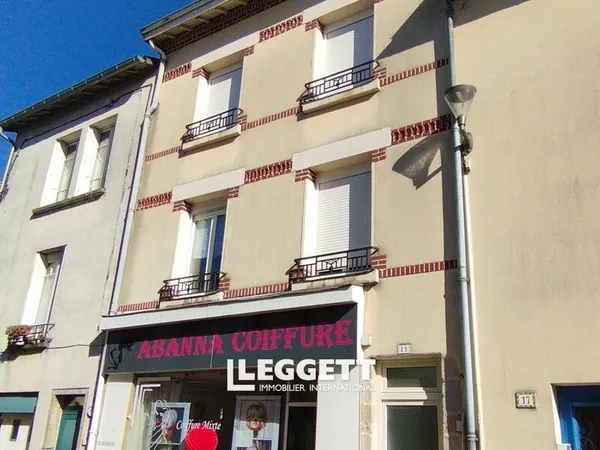 Immeuble 10 pièce(s), CHÂLUS