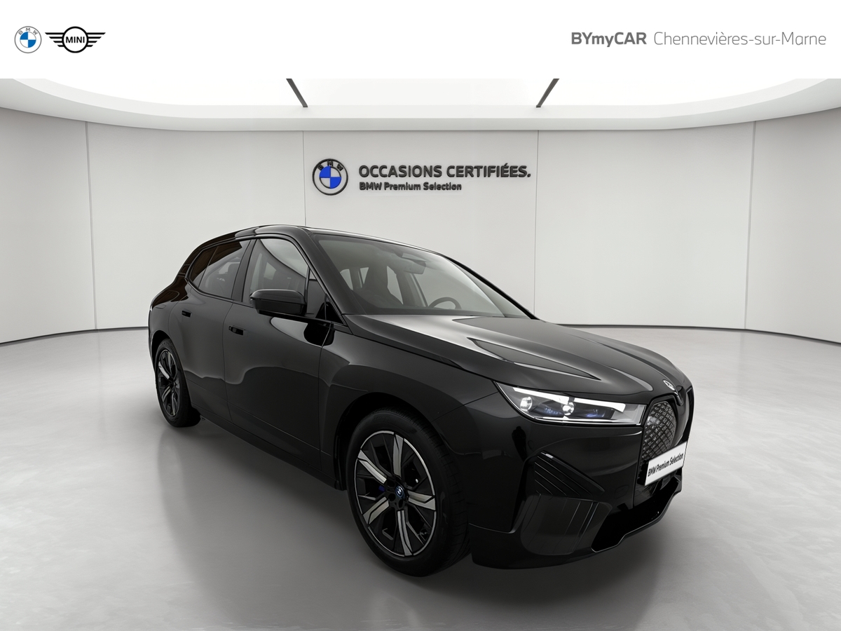 BMW iX xDrive40 326ch — photo 7