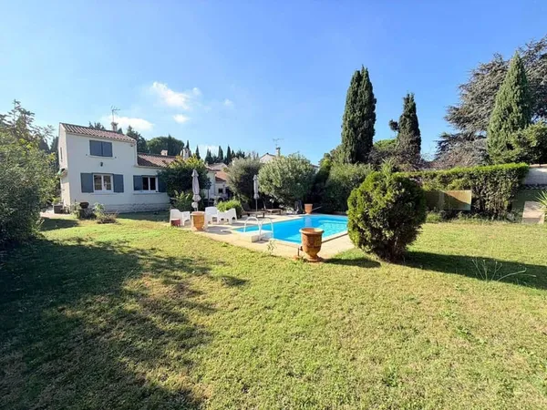 Villa 4 pièces 107 m²