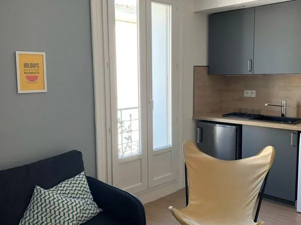 Appt T2 meublé récent au calme arceaux