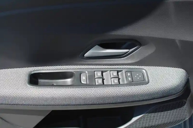 Dacia Sandero eco-g 100 — photo 26