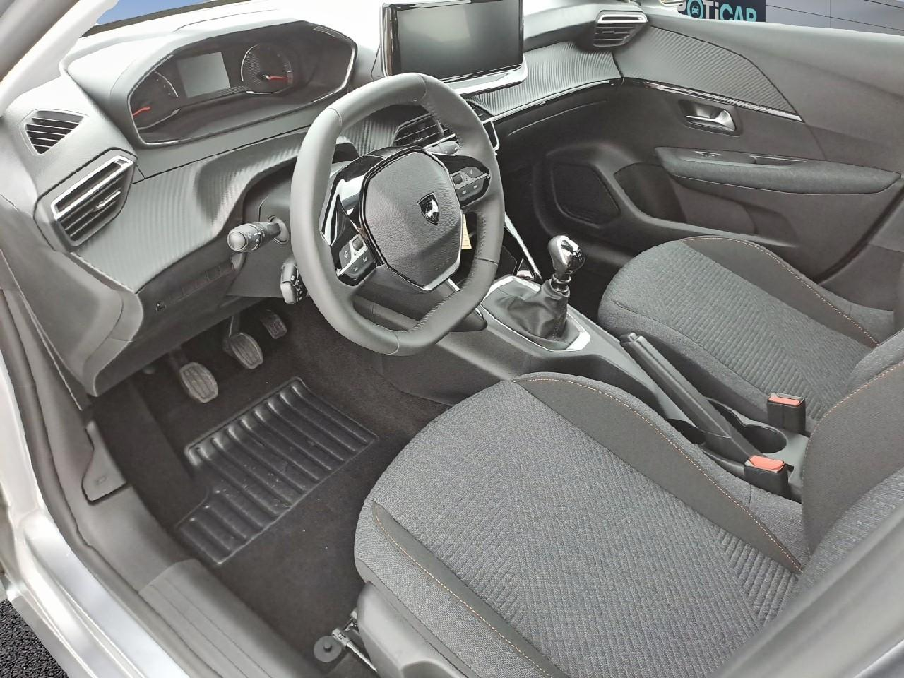 Peugeot 208 100 s&s bvm6 style — photo 14