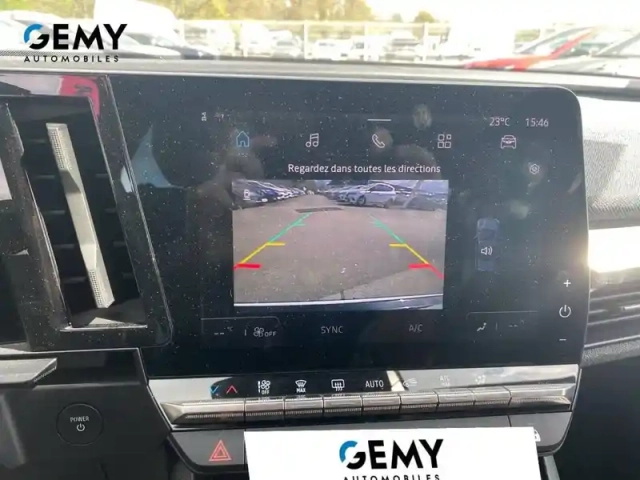 Renault Megane e-tech ev40 130ch standard charge — photo 30