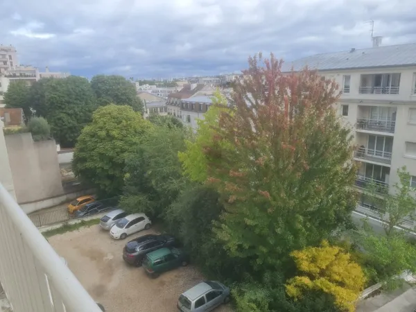 Vends appartement 5 pièces 92.48m² avec Terrasse 8m² à Bourg-la-Reine (92) à 2 mn RER B