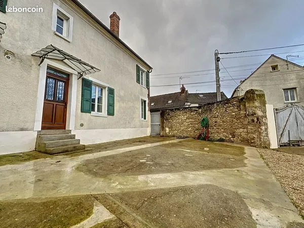 Location meublée courte durée maison 96 m² Orry-La-Ville