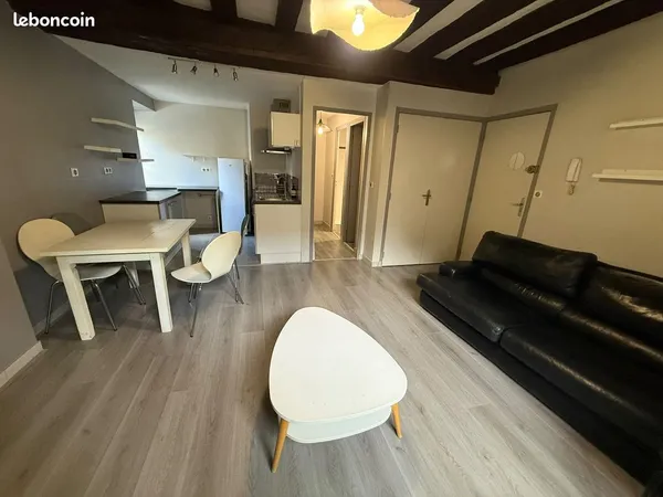 Appartement meublé de 50 m² à Blois avec parking privatif