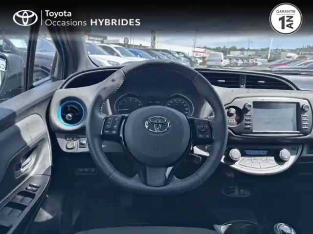 Toyota Yaris 70 vvt-i france business 5p my19 — photo 9