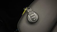 Mini Mini Cooper 136ch Edition Premium BVA7 — photo 16