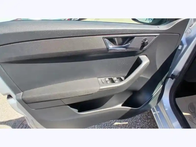 Skoda Fabia ambition — photo 17