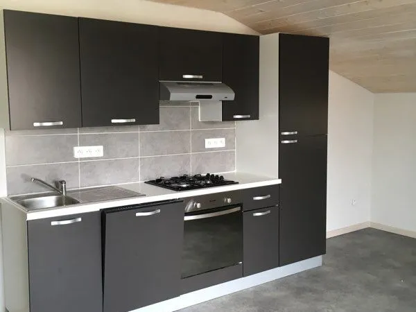 T3 avec balcon + Garage à Gilley
