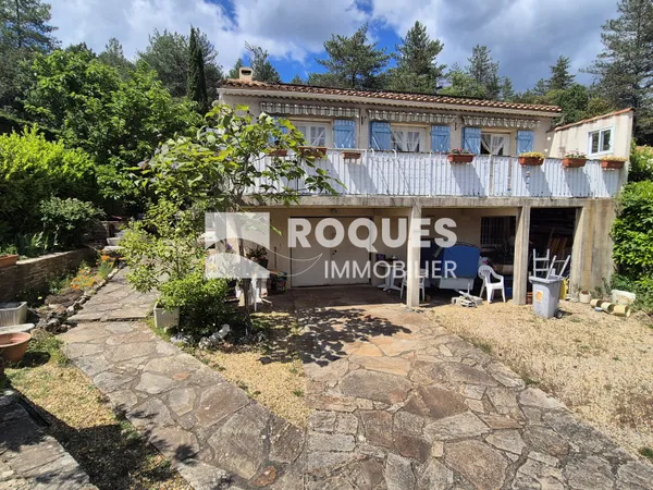 À vendre à Lamalou les Bains, maison familiale avec vue déga