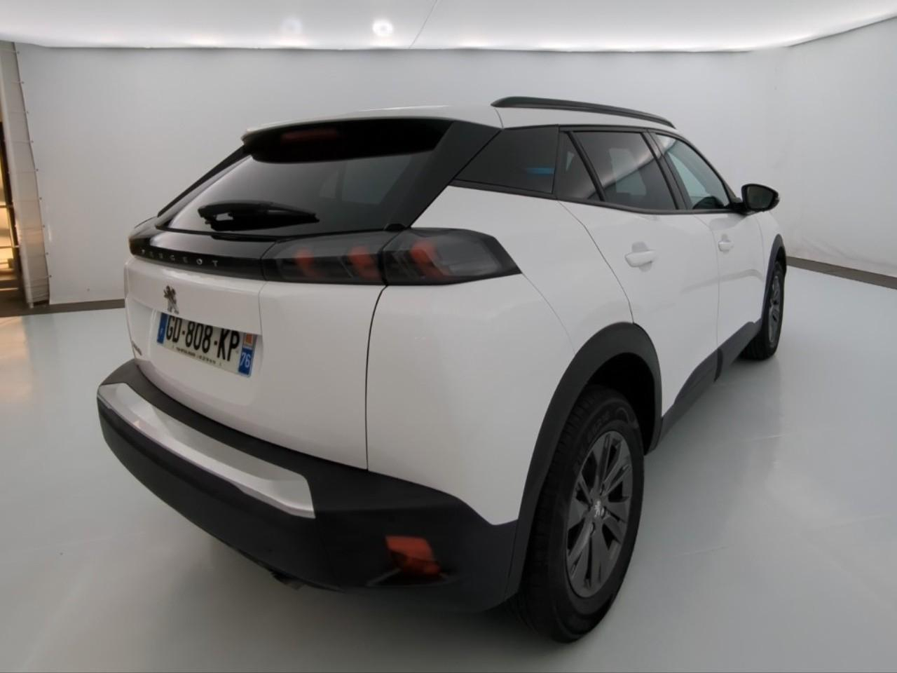 Peugeot 2008 puretech 100 s&s bvm6 style — photo 13