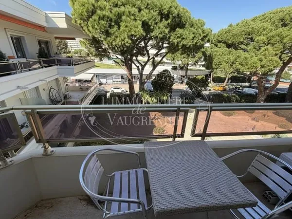 VENTE VILLENEUVE-LOUBET STUDIO 245 000.-€