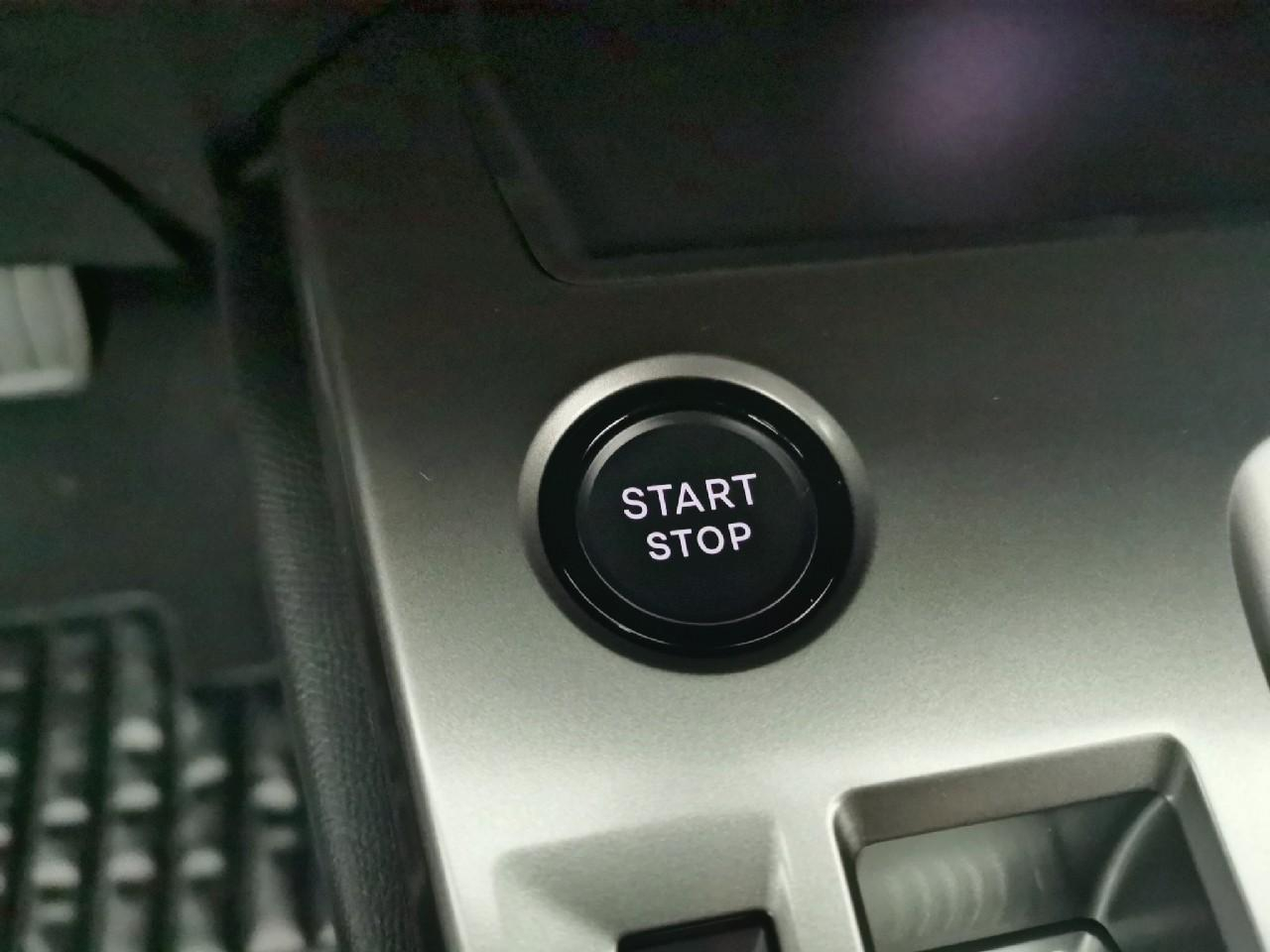 Peugeot 308 sw hybrid 145 e-dcs6 style — photo 24